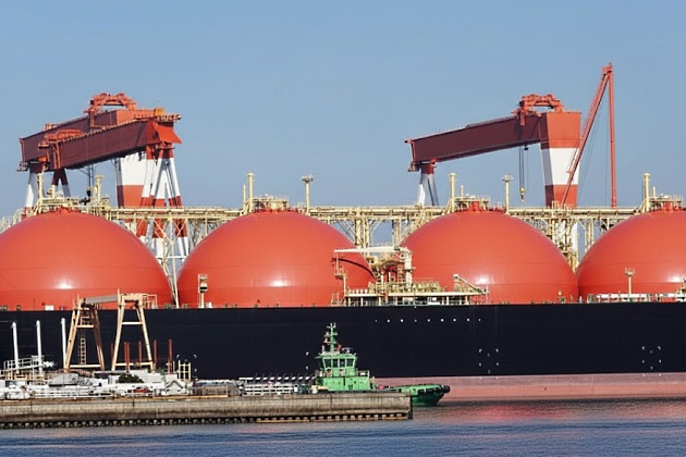 LNG Storage Tanks